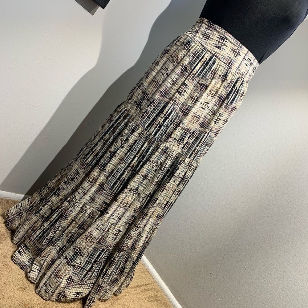 Solitaire Tiered Ruffle Maxi Skirt - Size Small - Picture 3 of 10